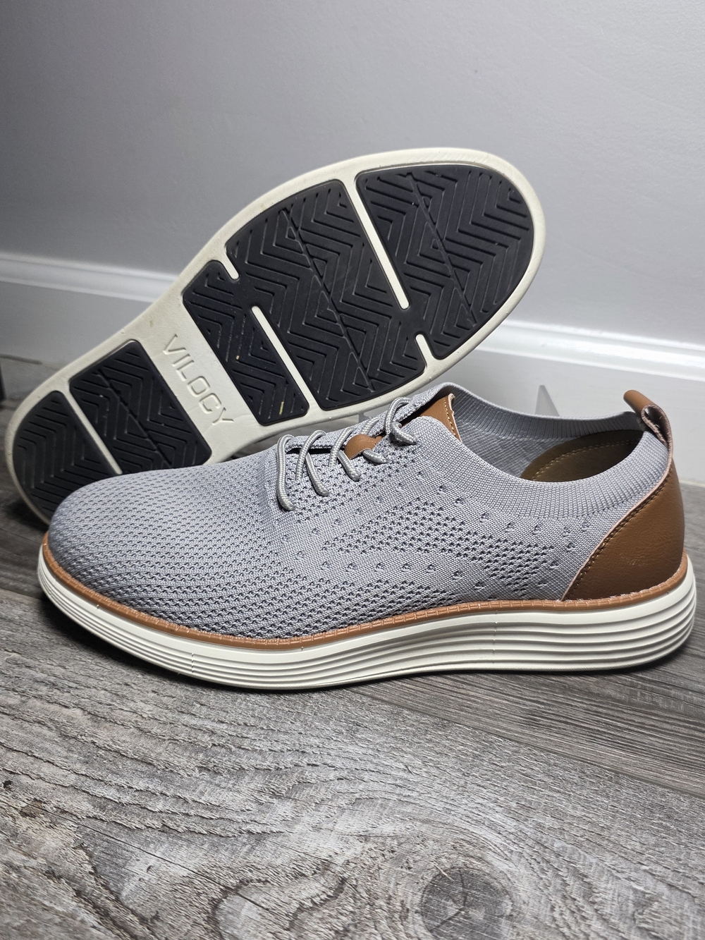 VILOCY Men's Mesh Dress Sneaker Oxford Shoes Sz 42.5 EUR / 9.5 US *READ